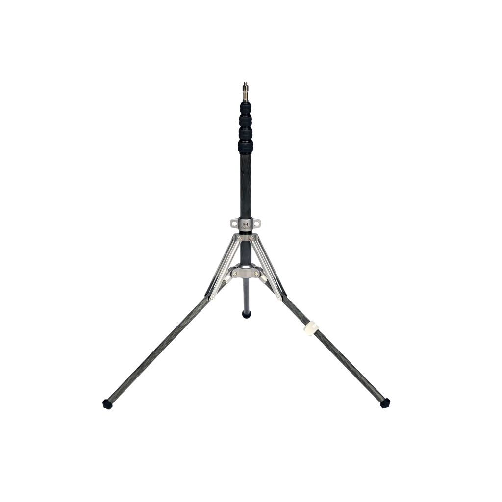 HOBO705_151002_CF_Tripod_210_3