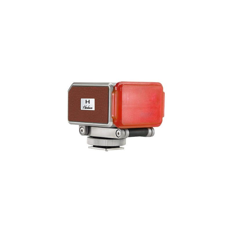 Harlowe Pocket Flash portable creator lighting accessory.