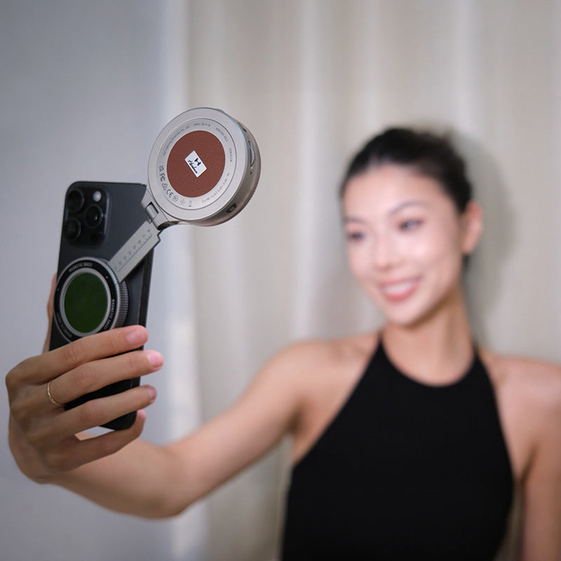 Sol 5 bi-color mobile light (3).jpg__PID:6e9d364f-8c91-4903-965e-b69fc41c78dd