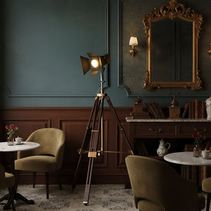 Harlowe Heritage Beechwood Light Stand 5.91ft (180cm)